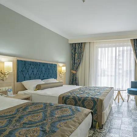 Dream World & Otel