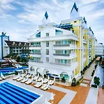 Hotel Dream World & Side