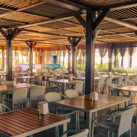 Dream World & 5* Sidé