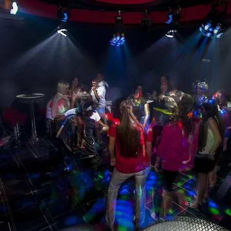 Dream World & Hotel Sidé