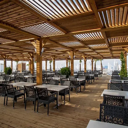 Hotel Dream World & 5*