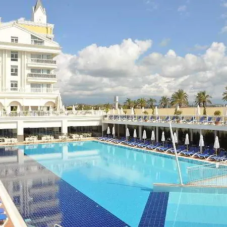 Dream World & Resort