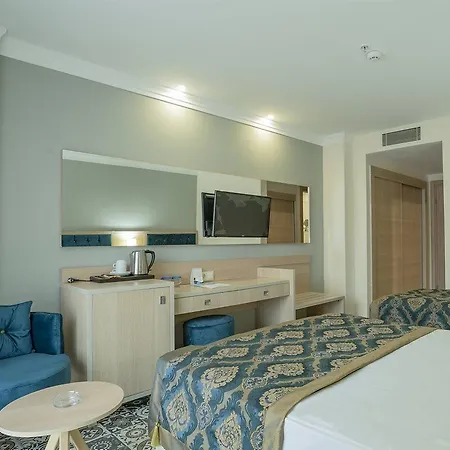 Hotel Dream World & Side