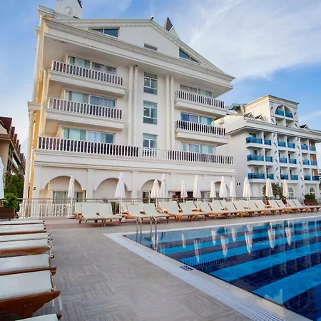 Hotel Dream World & Side