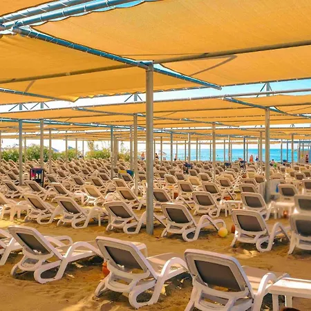 Hotel Dream World & 5*